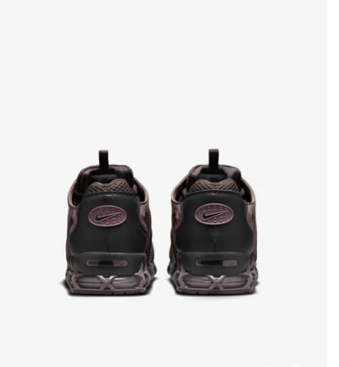 Les baskets Nike Spiridon offrent un style emblématique et une performance exceptionnelle.
leur design distinctif .pas Cher. Le moins cher.
