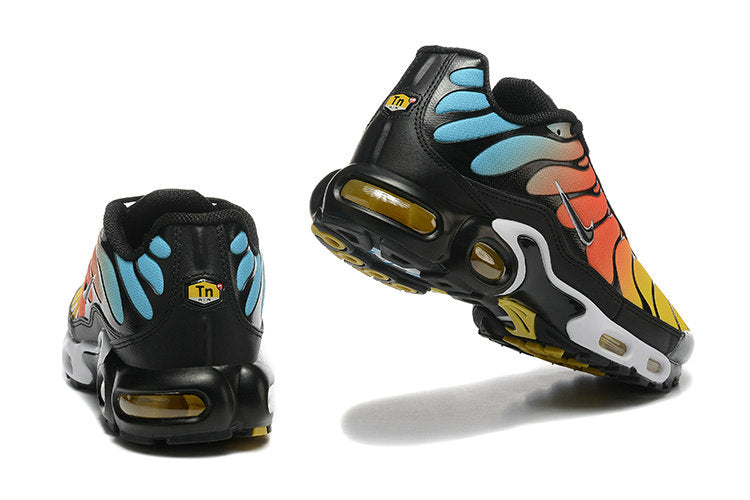 Les  Baskets Nike Air Max Tn incarnent un style emblématique et une performance supérieure. Pas cher. Le moin cher.