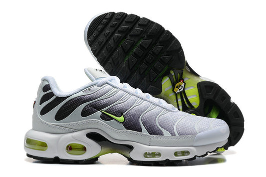 Les  Baskets Nike Air Max Tn incarnent un style emblématique et une performance supérieure. Pas cher. Le moin cher.