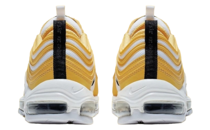 Les baskets Nike Air Max 97 sont synonymes de style emblématique et de confort absolu. Leur design ondulé distinctif.pas cher. Le moins cher.