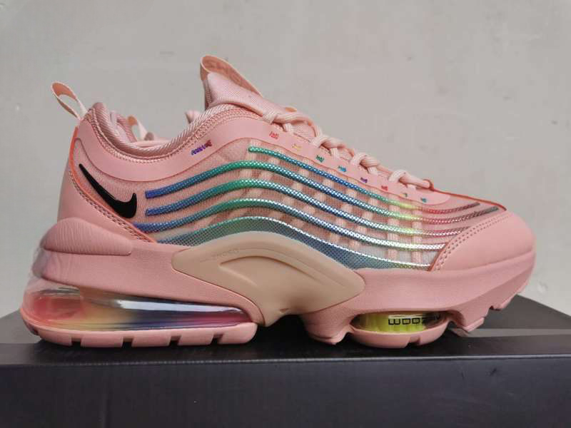 Résultats de l'évolution emblématique de la ligne Nike, les Nike Air Max Zoom 950 Femme  sont un témoignage de l'engagement de Nike à combiner style et innovation.