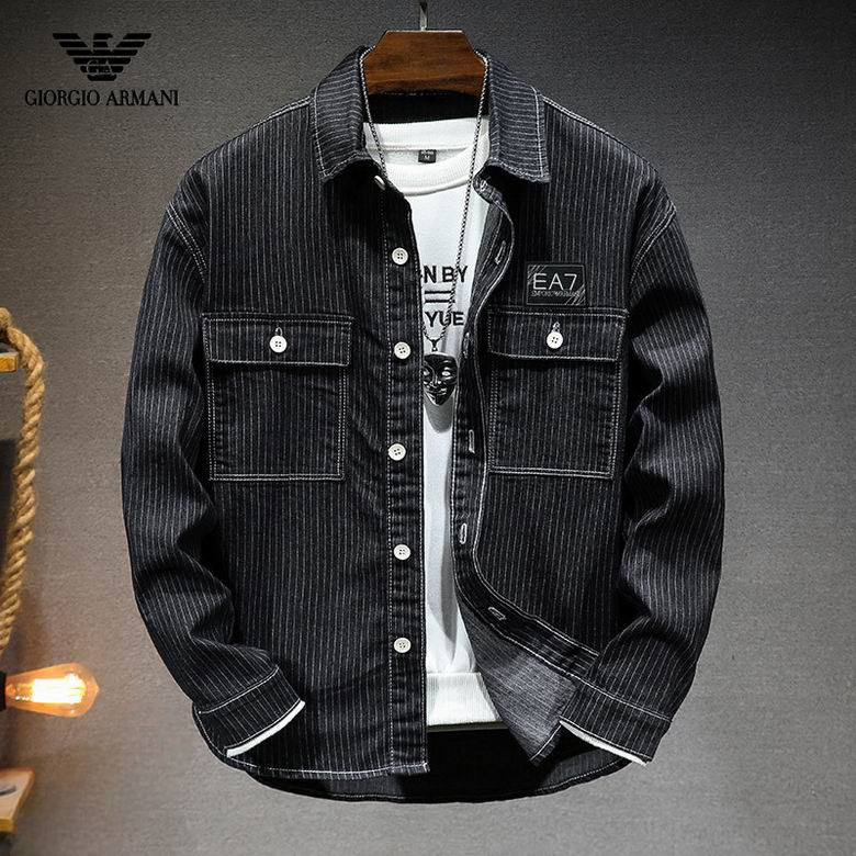 Les vestes Armani allient élégance et modernité. Leur design sophistiqué et leurs matériaux haut de gamme en font un choix incontournable.pas cher. Le moins cher.