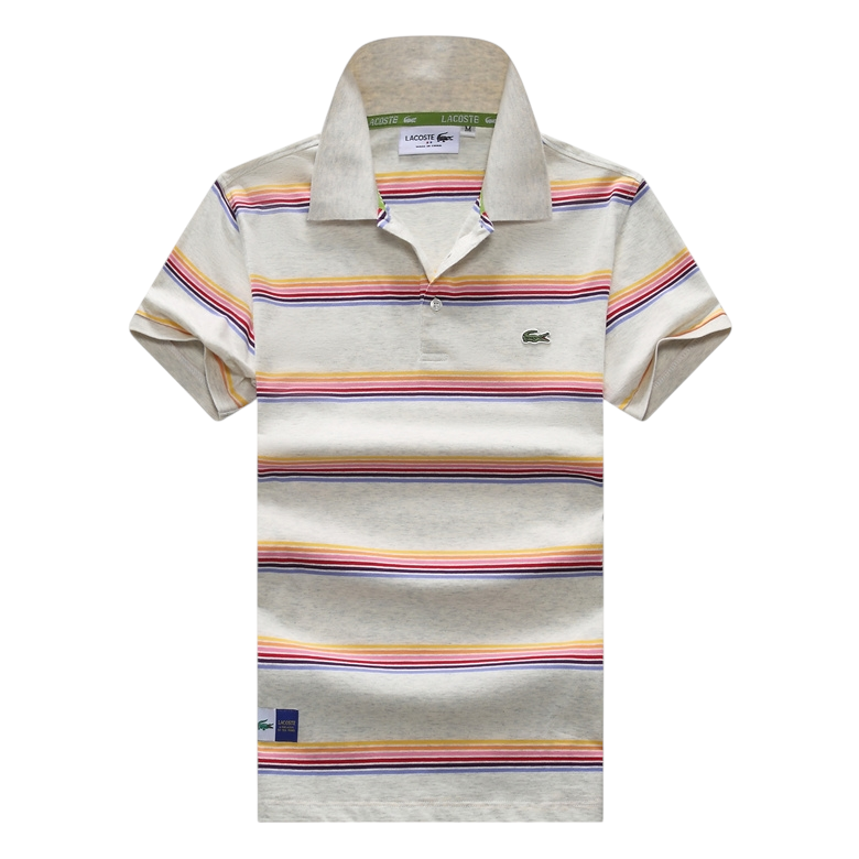 Les polos Lacoste pour homme sont le symbole parfait de l'élégance décontractée, alliant style et confort depuis des générations. Au meilleur prix.