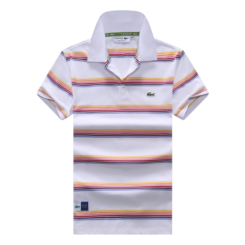 Les polos Lacoste pour homme sont le symbole parfait de l'élégance décontractée, alliant style et confort depuis des générations. Au meilleur prix.