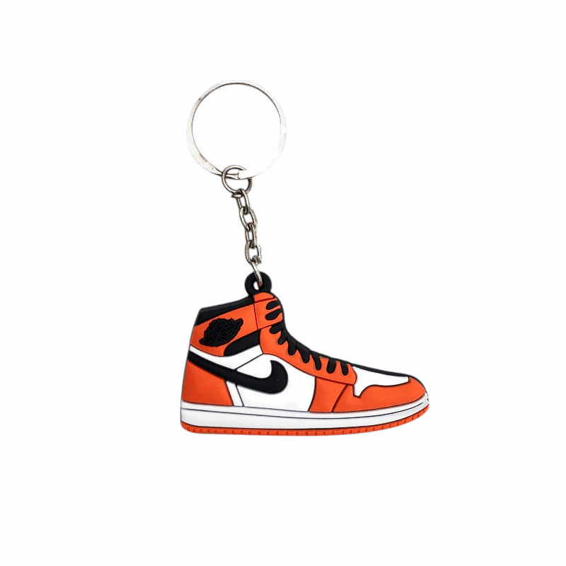Les porte-clés sneakers fashion sont bien plus qu’un simple accessoire pratique ; ils incarnent l’essence du style urbain et moderne.
