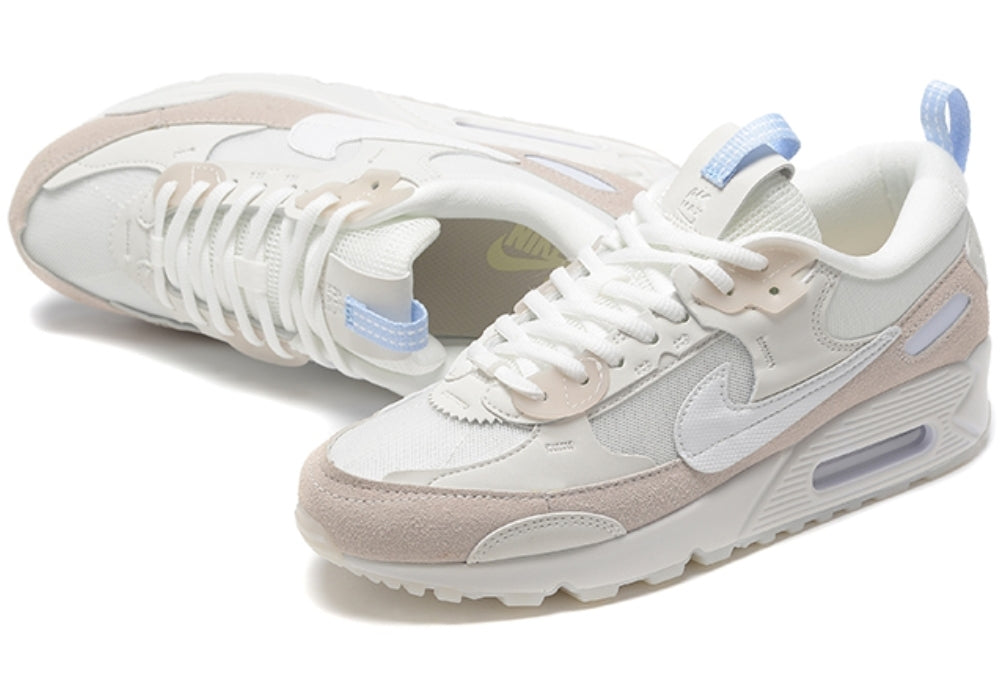 Baskets Nike Air Max 90 Futura