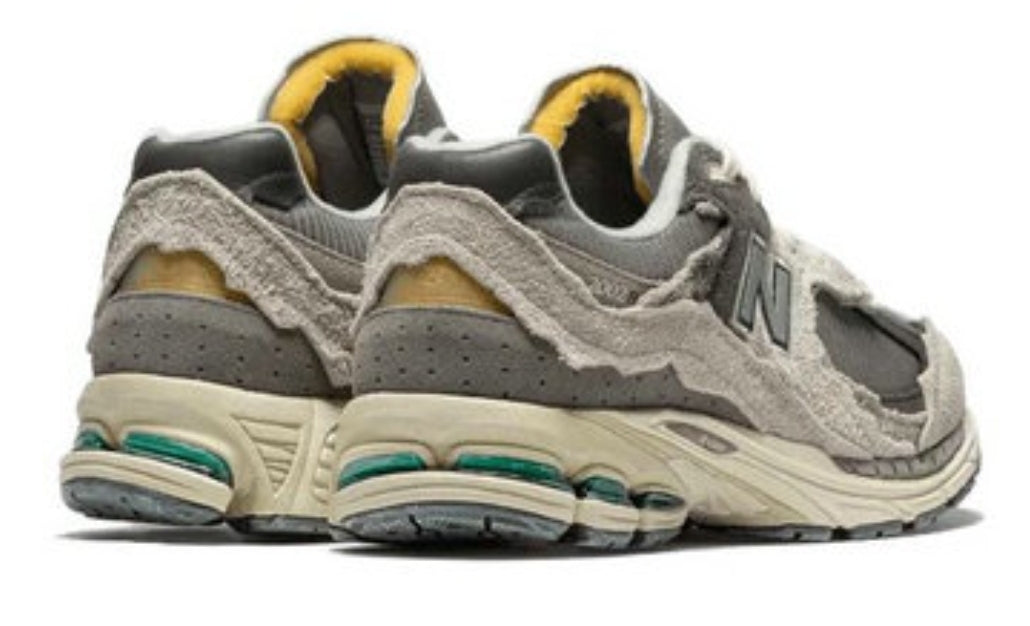 Les baskets New Balance allient style et confort. Leur design classique et leurs matériaux de haute qualité en font un choix idéal pour les amateurs de sneakers.pas cher. Le moins cher.