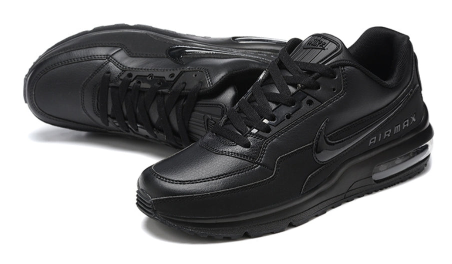 Les baskets Nike Air Max LTD3 allient style et performance de manière exceptionnelle. Leur design moderne et leurs matériaux de haute qualité en font un choix incontournable.