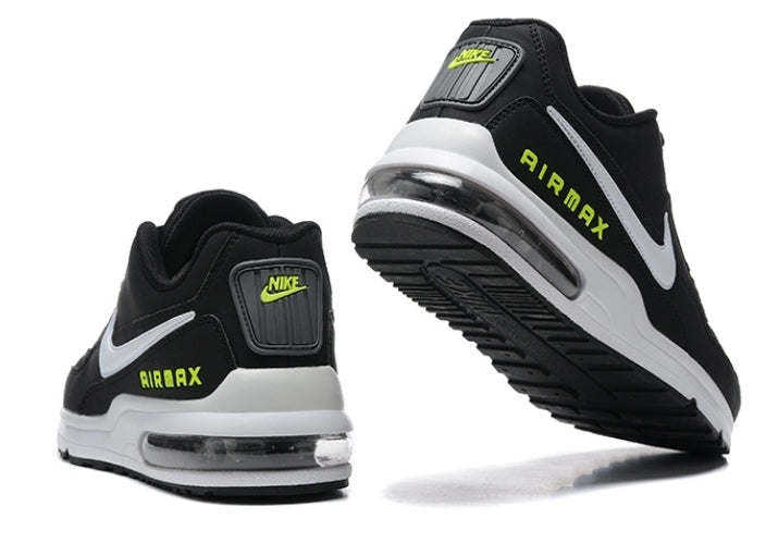 Les baskets Nike Air Max LTD3 allient style et performance de manière exceptionnelle. Leur design moderne et leurs matériaux de haute qualité en font un choix incontournable.