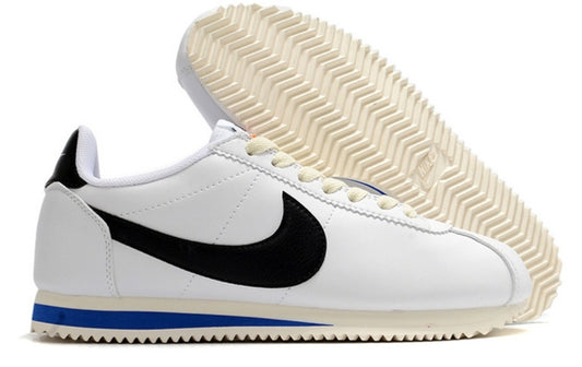 Les baskets Nike Cortez offrent un style intemporel et une silhouette emblématique. Leur design rétro et leurs matériaux de qualité. Pas cher. Le moins cher.