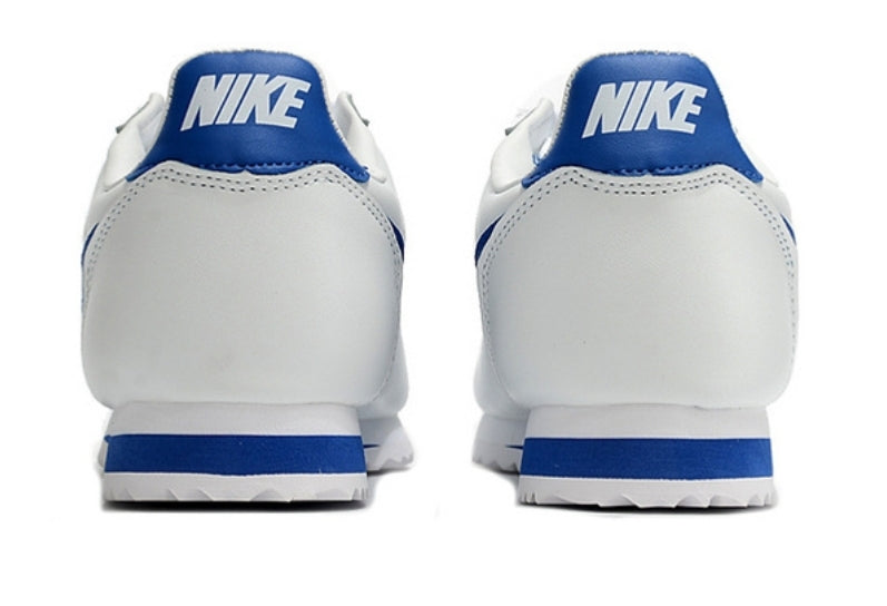 Les baskets Nike Cortez offrent un style intemporel et une silhouette emblématique. Leur design rétro et leurs matériaux de qualité. Pas cher. Le moins cher.