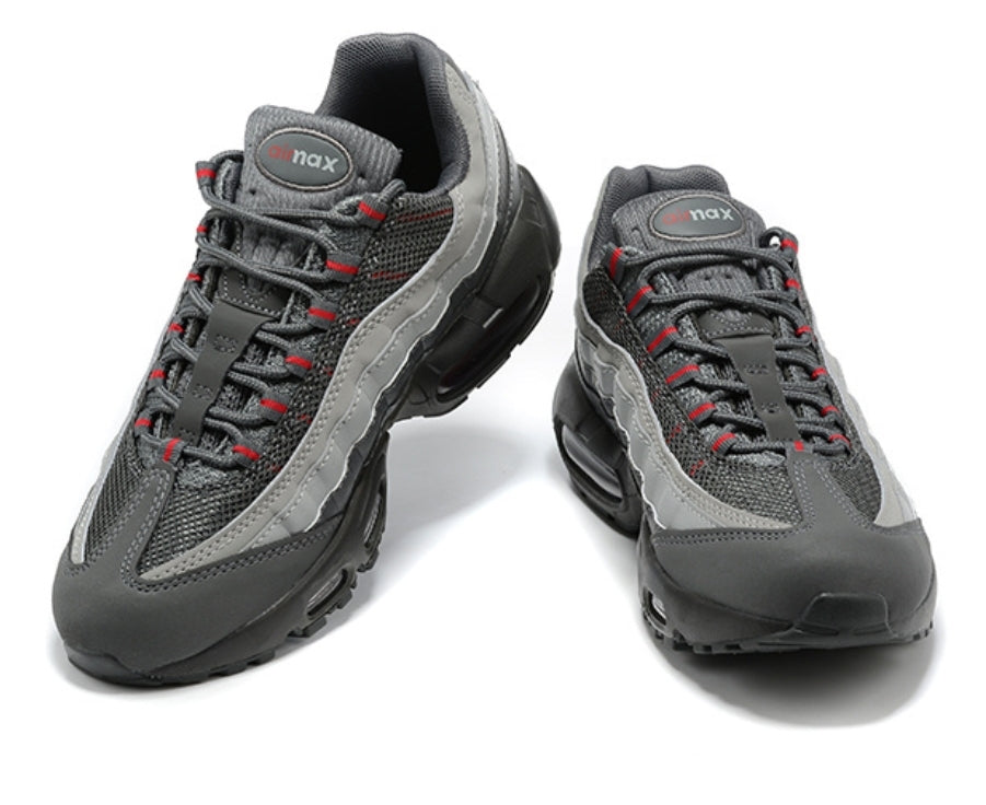 Les baskets Nike Air Max 95 sont synonymes de style emblématique et de confort absolu. design. Pas cher.moin cher. Retro