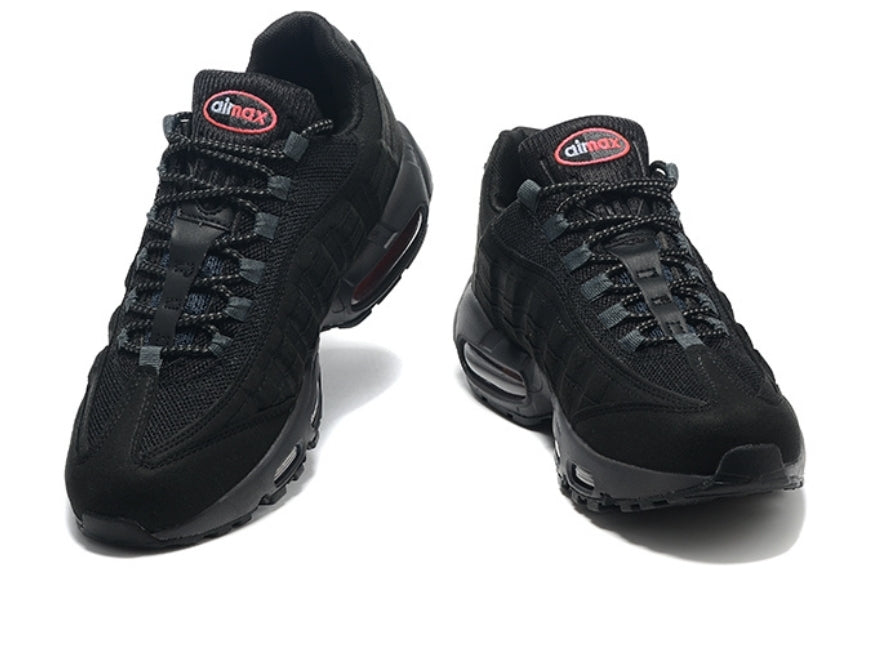 Les baskets Nike Air Max 95 sont synonymes de style emblématique et de confort absolu. design. Pas cher.moin cher. Retro