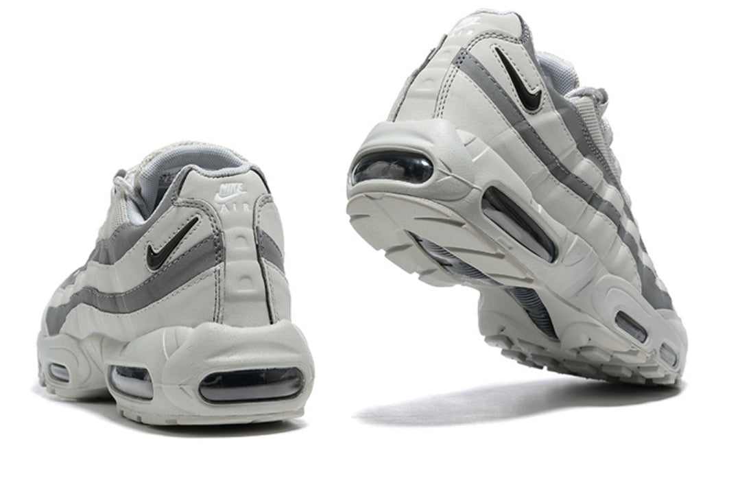 Les baskets Nike Air Max 95 sont synonymes de style emblématique et de confort absolu. design. Pas cher.moin cher. Retro