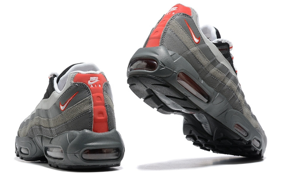 Les baskets Nike Air Max 95 sont synonymes de style emblématique et de confort absolu.  design. Pas cher.moin cher. Retro