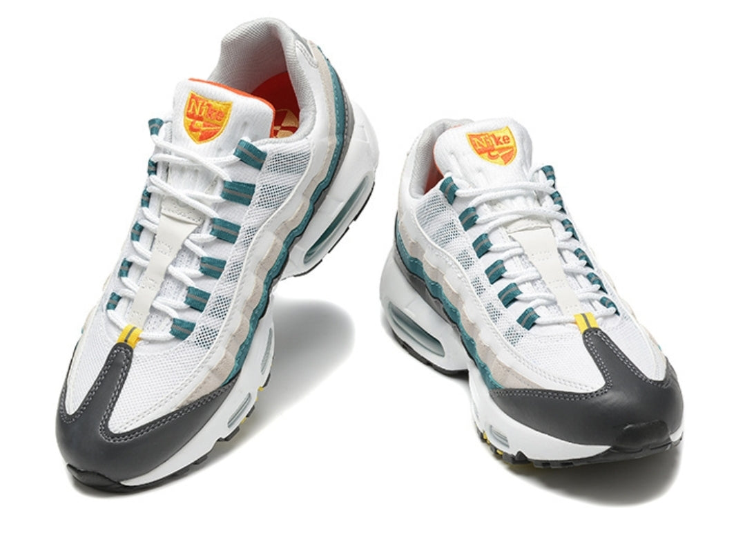 Les baskets Nike Air Max 90 sont synonymes de style emblématique et de confort absolu.  design. Pas cher.moin cher. Retro