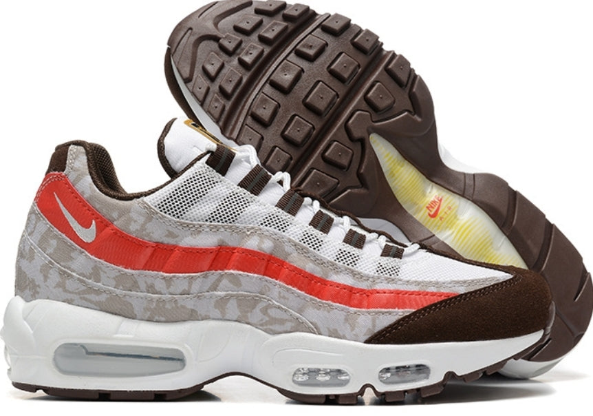 Les baskets Nike Air Max 95 sont synonymes de style emblématique et de confort absolu. Leur design distinctif. Pas cher. Le moins cher.