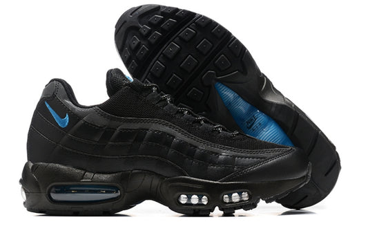 Les baskets Nike Air Max 95 sont synonymes de style emblématique et de confort absolu. Leur design distinctif. Pas cher. Le moins cher.