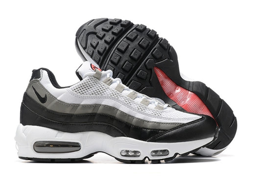 Les baskets Nike Air Max 95 sont synonymes de style emblématique et de confort absolu. Leur design distinctif. Pas cher. Le moins cher.