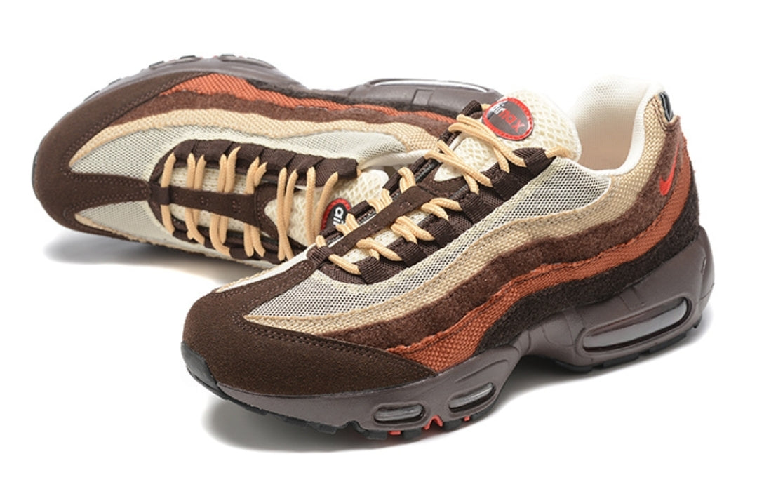 Les baskets Nike Air Max 95 sont synonymes de style emblématique et de confort absolu. Leur design distinctif. Pas cher. Le moins cher.