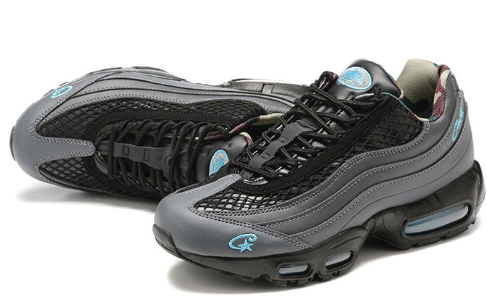 Les baskets Nike Air Max 95 sont synonymes de style emblématique et de confort absolu. Leur design distinctif. Pas cher. Le moins cher.