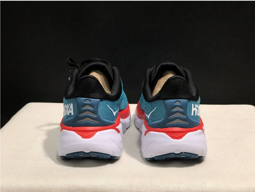 Hoka One One Bondi 8