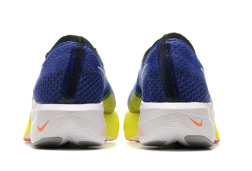 Les baskets Nike Air Zoom combinent style et performance, offrant une expérience unique. Leur design élégant. Pas cher. Le moins Cher.