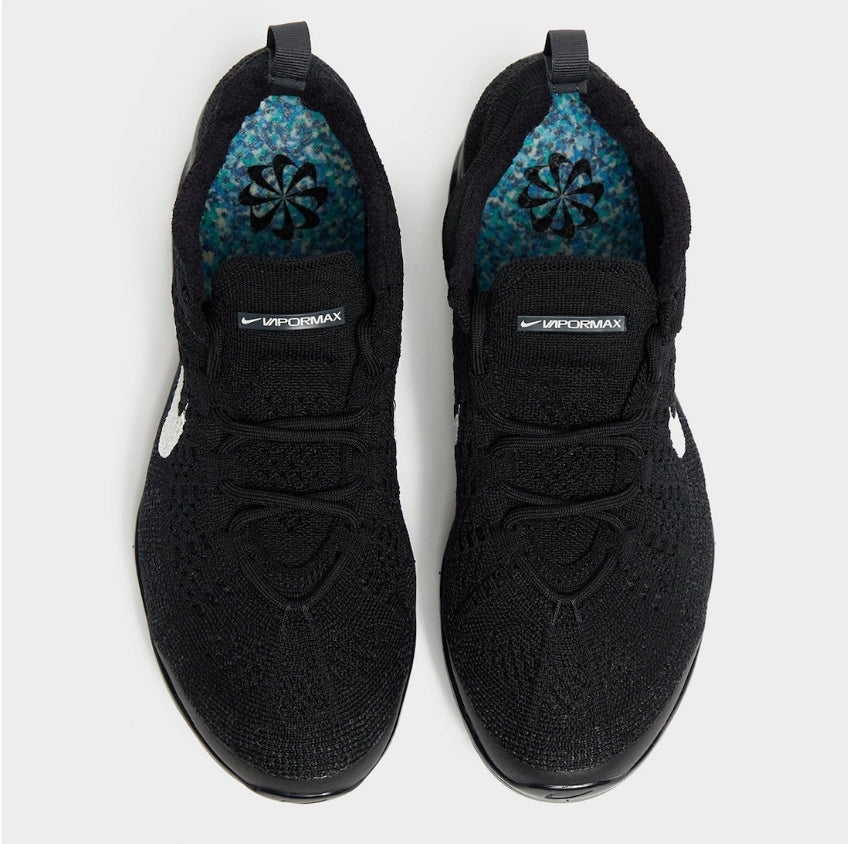 Les baskets Nike Vapormax 2023 . Leur design épuré et innovant attire l'attention de tous. Pas cher.le moins cher. Innovation