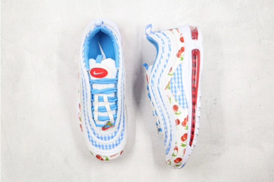 Les baskets Nike Air Max 97 sont synonymes de style emblématique et de confort absolu. Leur design ondulé distinctif.pas cher. Le moins cher.