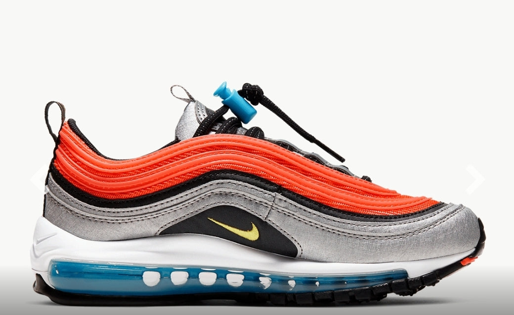 Les baskets Nike Air Max 97 sont synonymes de style emblématique et de confort absolu. Leur design ondulé distinctif.pas cher. Le moins cher.