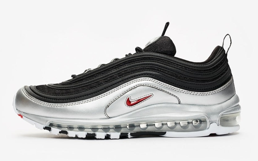 Les baskets Nike Air Max 97 sont synonymes de style emblématique et de confort absolu. Leur design ondulé distinctif.pas cher. Le moins cher.