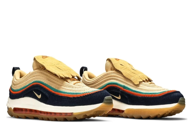Les baskets Nike Air Max 97 sont synonymes de style emblématique et de confort absolu. Leur design ondulé distinctif.pas cher. Le moins cher.