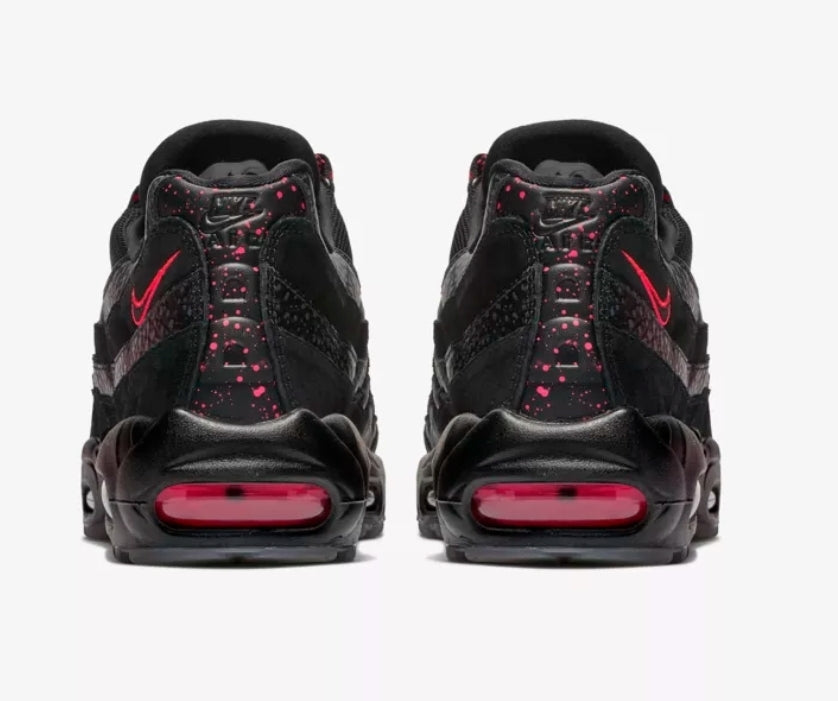 Les baskets Nike Air Max 95 sont synonymes de style emblématique et de confort absolu. Leur design distinctif. Pas cher. Le moins cher.