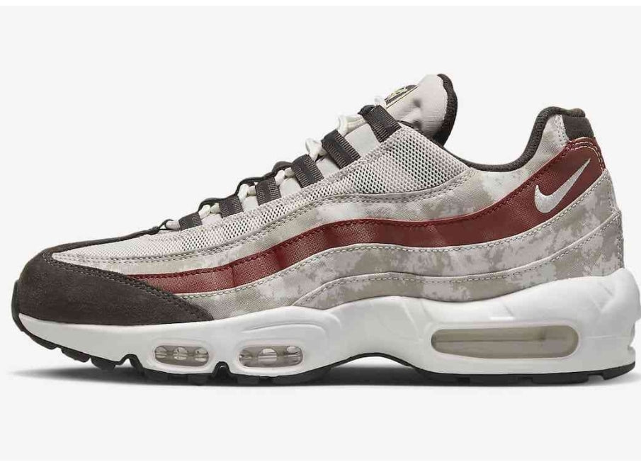 Les baskets Nike Air Max 95 sont synonymes de style emblématique et de confort absolu. Leur design distinctif. Pas cher. Le moins cher.