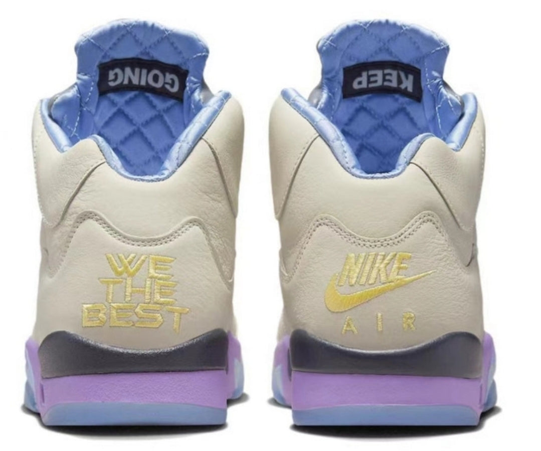 Les baskets Air Jordan 5 offrent un style audacieux et une performance exceptionnelle. leur design unique emblématique. Pas cher. Le moins cher.