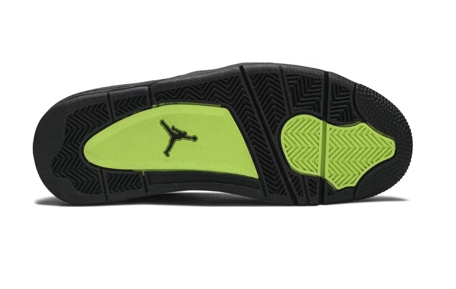 Les baskets Air Jordan 4 offrent un style iconique et une performance remarquable.
leur design distinctif pas cher. le moin cher.