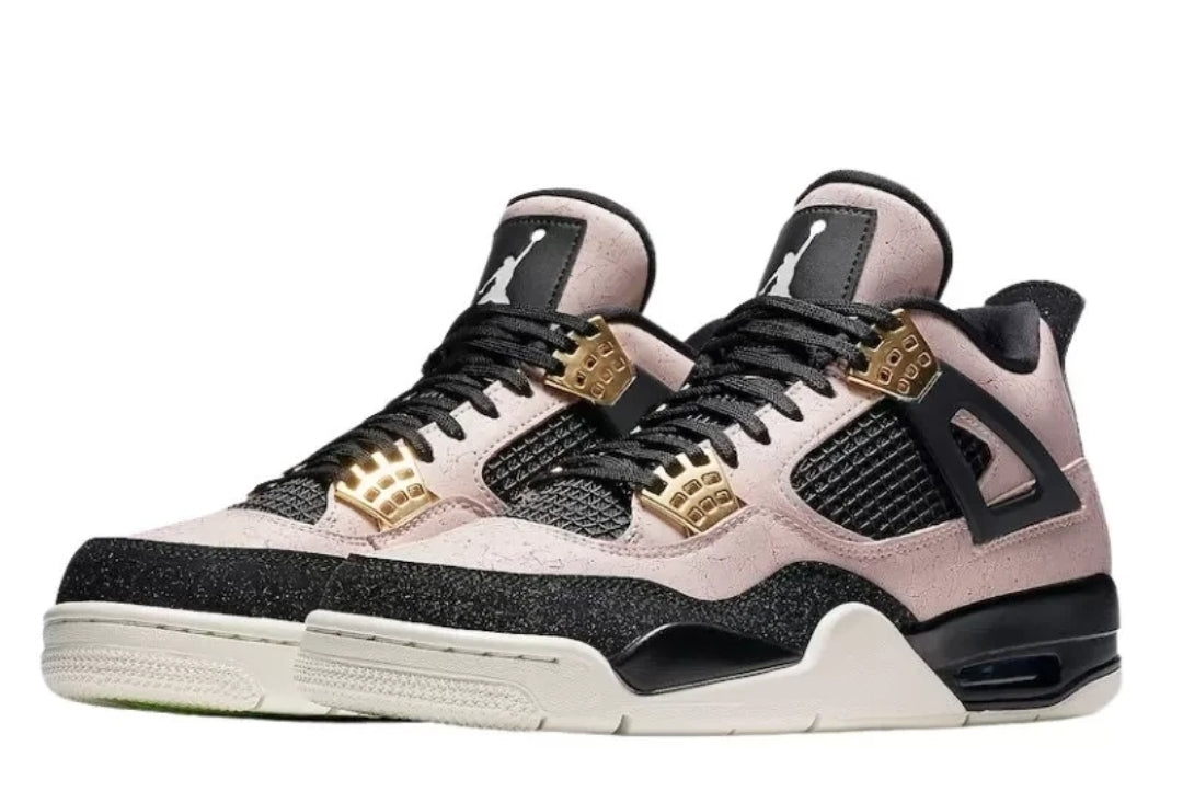 Les baskets Air Jordan 4 offrent un style iconique et une performance remarquable.
leur design distinctif pas cher. le moin cher.