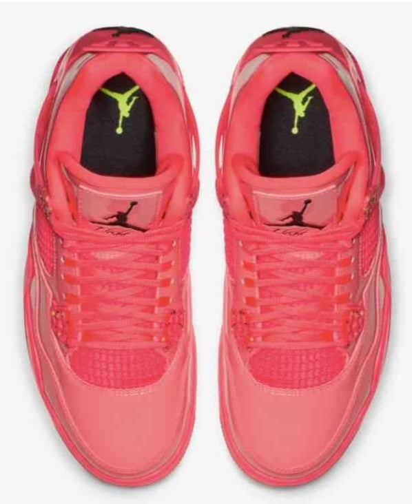 Les baskets Air Jordan 4 offrent un style iconique et une performance remarquable.
leur design distinctif pas cher. le moin cher.