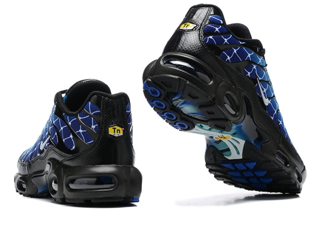 Les  Baskets Nike Air Max Tn incarnent un style emblématique et une performance supérieure.
design distinctif.pas cher. Le moins cher.