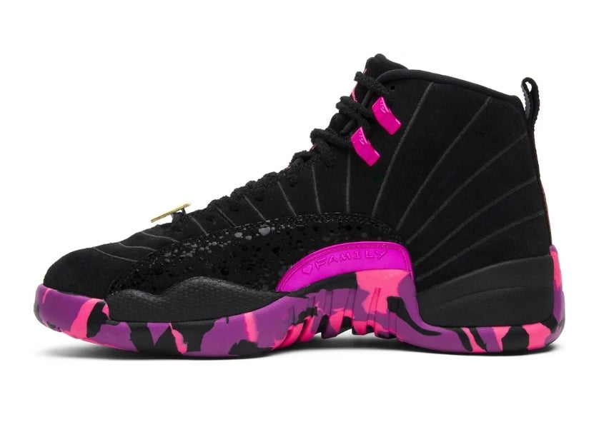 Les baskets Air Jordan 12 offrent un style iconique et une performance exceptionnelle.design distinctif.pas cher.moin Cher.