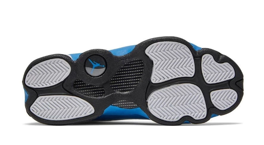 Les baskets Air Jordan 13 offrent un style emblématique et une performance exceptionnelle.
design distinctif .pas Cher. Moins cher.