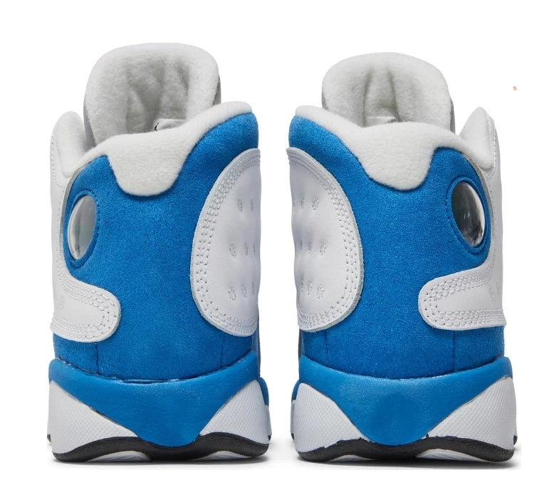 Les baskets Air Jordan 13 offrent un style emblématique et une performance exceptionnelle.
design distinctif .pas Cher. Moins cher.