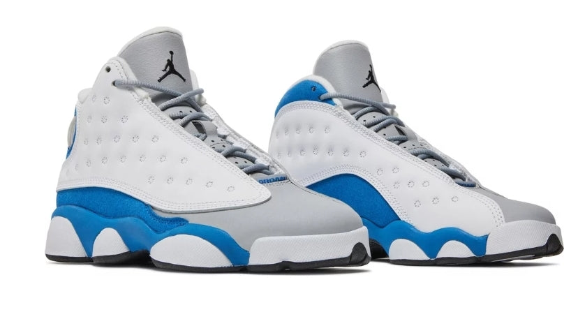 Les baskets Air Jordan 13 offrent un style emblématique et une performance exceptionnelle.
design distinctif .pas Cher. Moins cher.