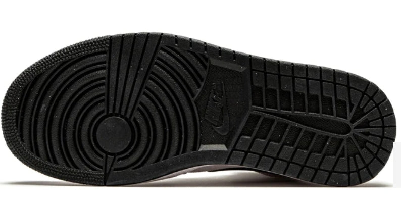 Les baskets Air Jordan 1 offrent un style iconique et une performance légendaire.
 leur design emblématique .pas cher. Le moins cher.