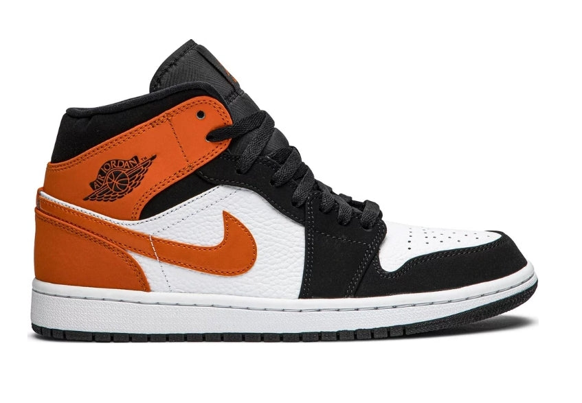 Les baskets Air Jordan 1 offrent un style iconique et une performance légendaire.
leur design emblématique .pas cher. Le moins cher.