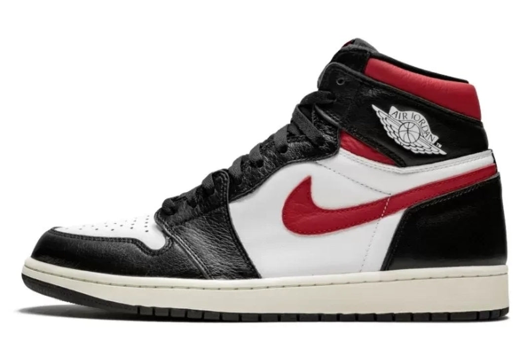 Les baskets Air Jordan 1 offrent un style iconique et une performance légendaire.
 leur design emblématique .pas cher. Le moins cher.