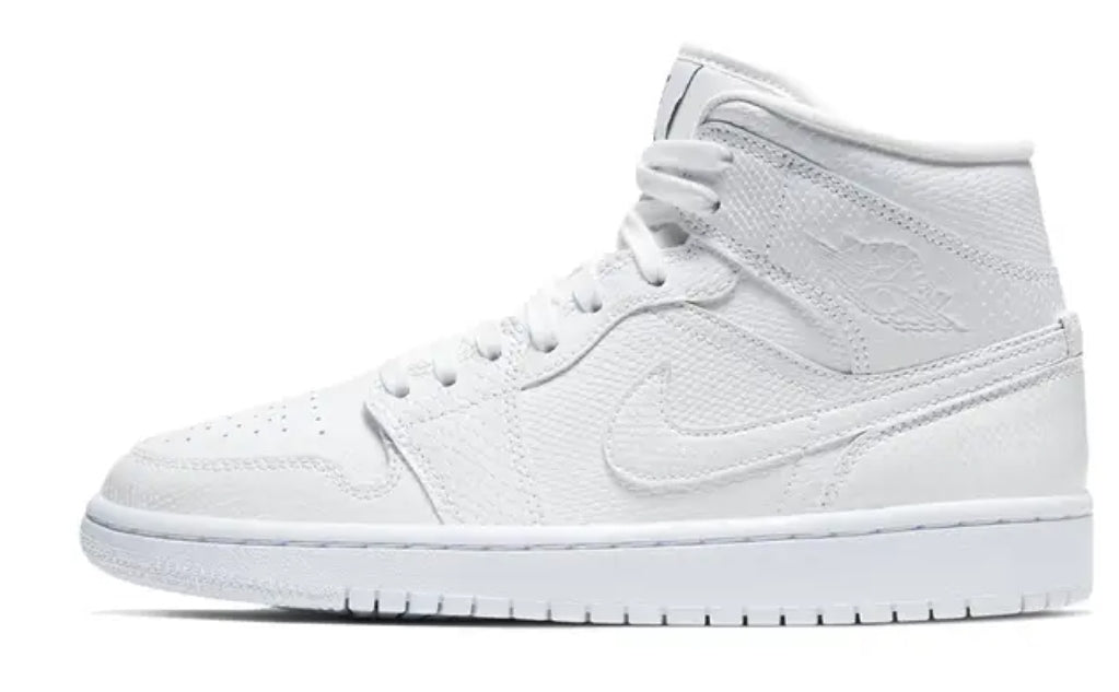 Les baskets Air Jordan 1 offrent un style iconique et une performance légendaire.
leur design emblématique .pas cher. Le moins cher.
