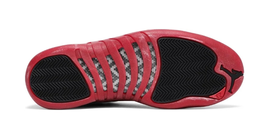 Les baskets Air Jordan 12 offrent un style iconique et une performance exceptionnelle.design distinctif.pas cher.moin Cher.