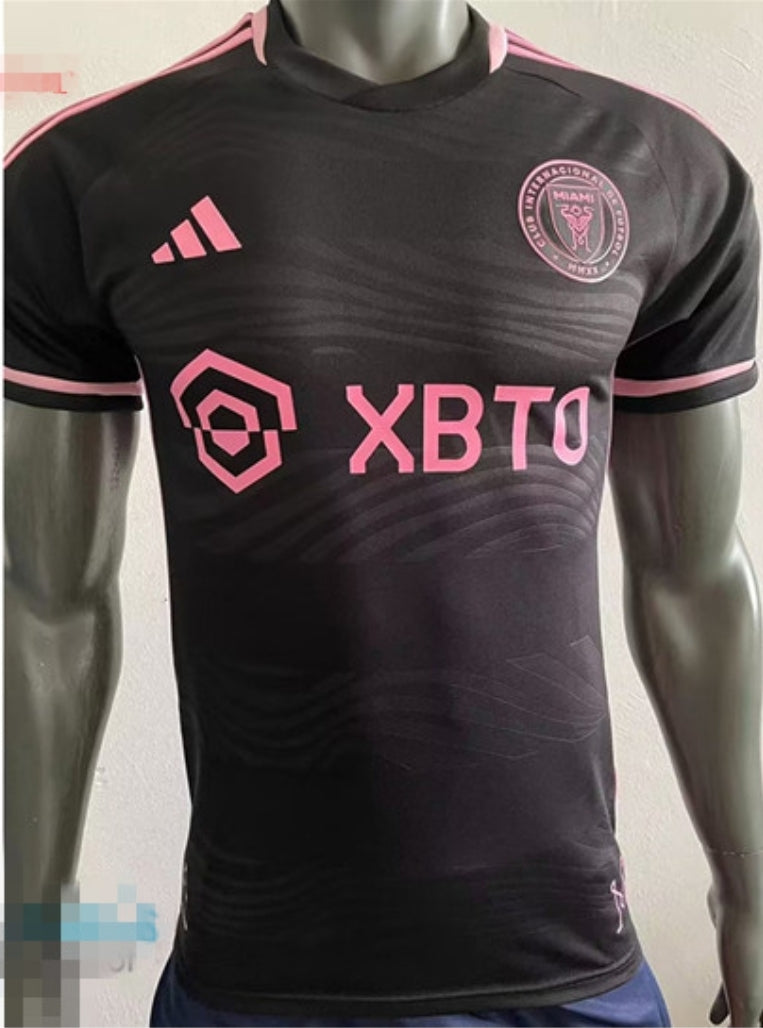 Nouveau Maillot de Football