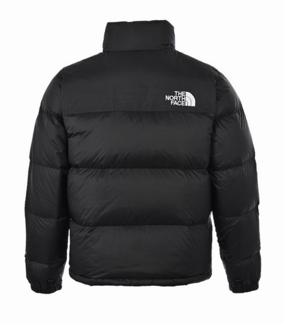 Les doudounes The North Face protection optimale contre le froid. Leur design moderne et leurs matériaux de haute qualité. Pas cher le moins cher.